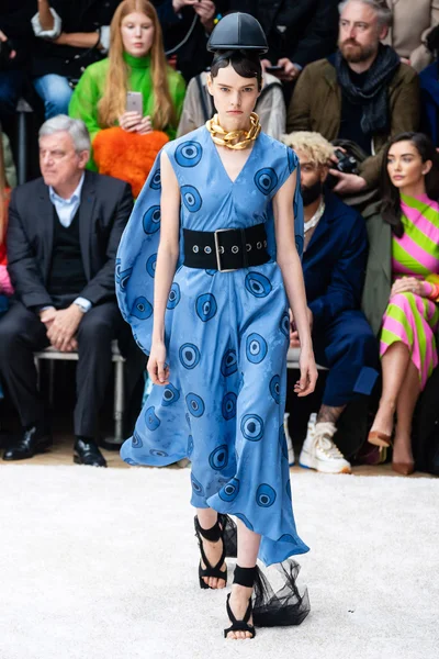 Look 33